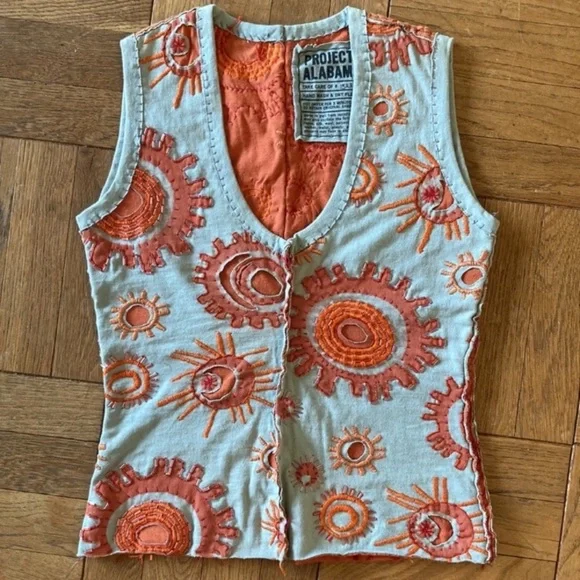 Project Alabama Hand top, hand stitched, beads, marked M but fits like XS - Picture 10 of 14